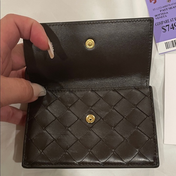 Bottega Veneta Eggplant Intrecciato Wallet - Picture 5 of 12